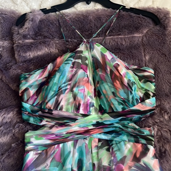 Multi color gown with side cutouts - Picture 3 of 12